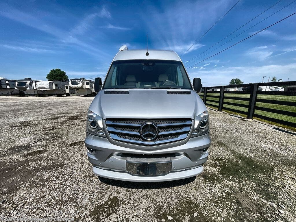 2020 Tommy Bahama Interstate Lounge by Airstream from Blue Compass RV Columbus in Delaware, Ohio