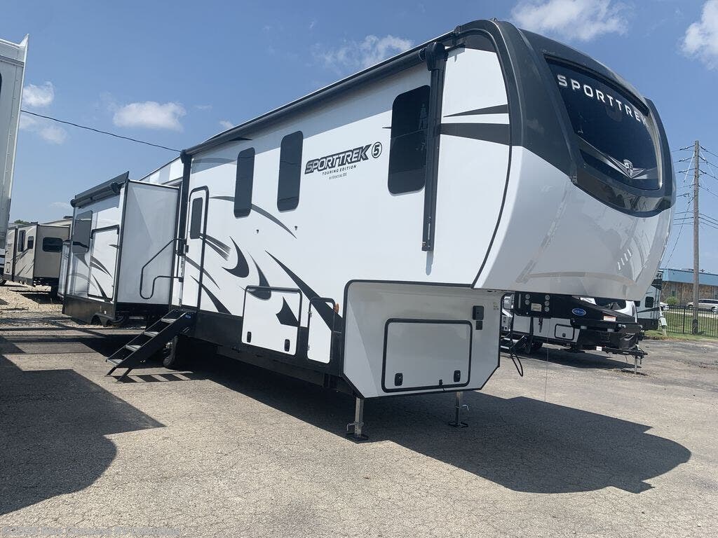 2027 Miscellaneous Unknown Unknown 353VRK - New Fifth Wheel For Sale by Blue Compass RV Columbus in Delaware, Ohio