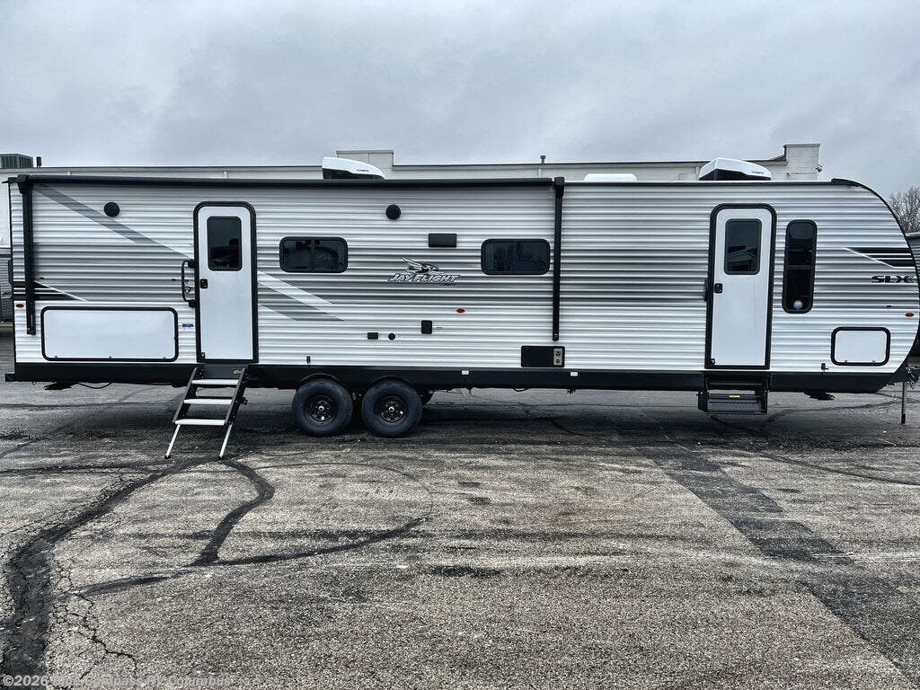 Used 2025 Jayco Jay Flight SLX 330TBS available in Delaware, Ohio