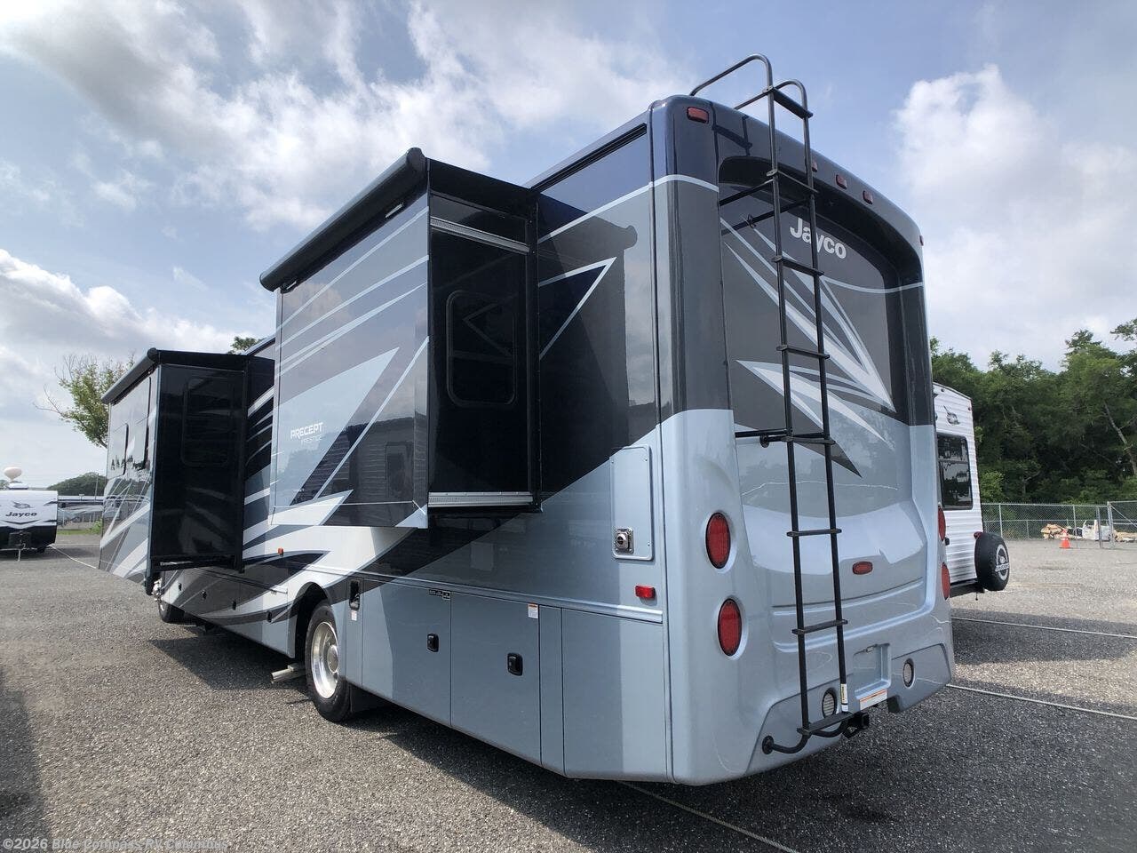 New 2027 Jayco Precept Prestige 36H available in Delaware, Ohio