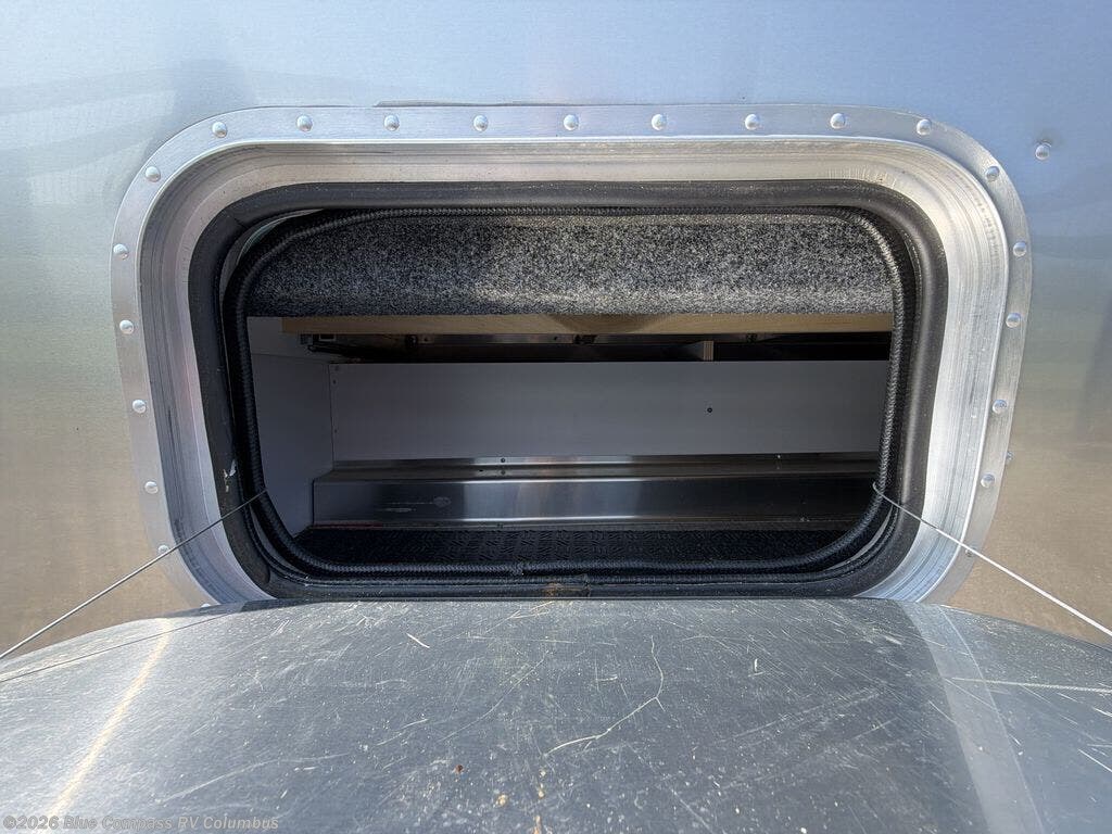 Used 2023 Airstream Flying Cloud 25RB Twin available in Delaware, Ohio