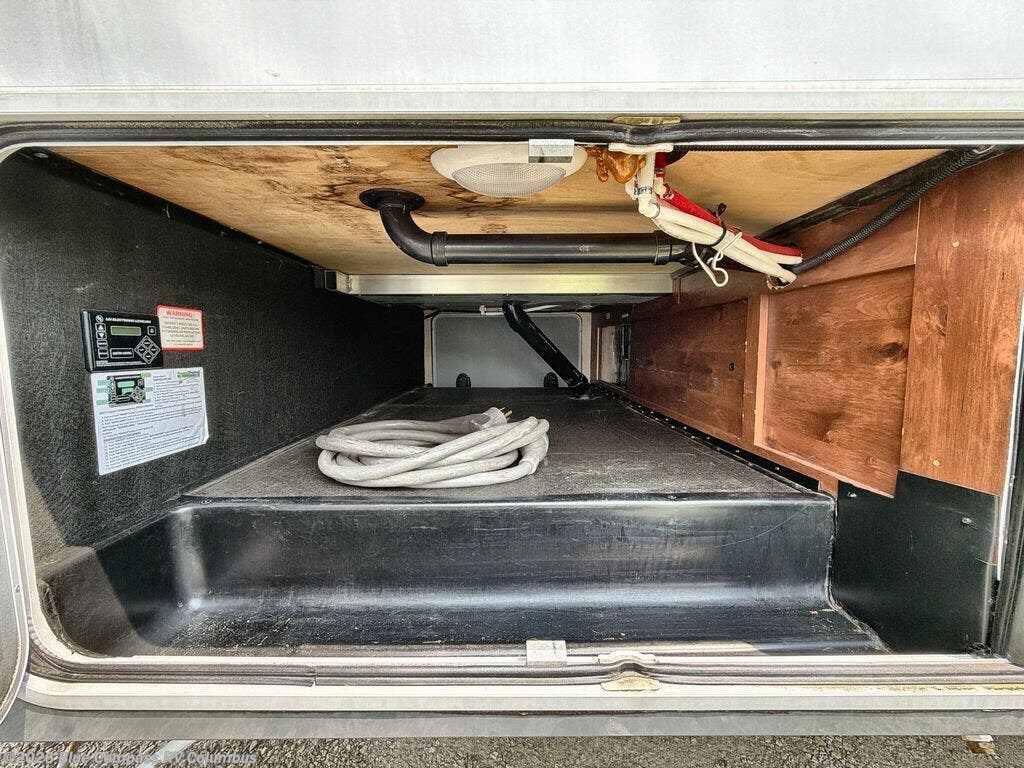 2014 Open Range Roamer 357RES by Highland Ridge from Blue Compass RV Columbus in Delaware, Ohio