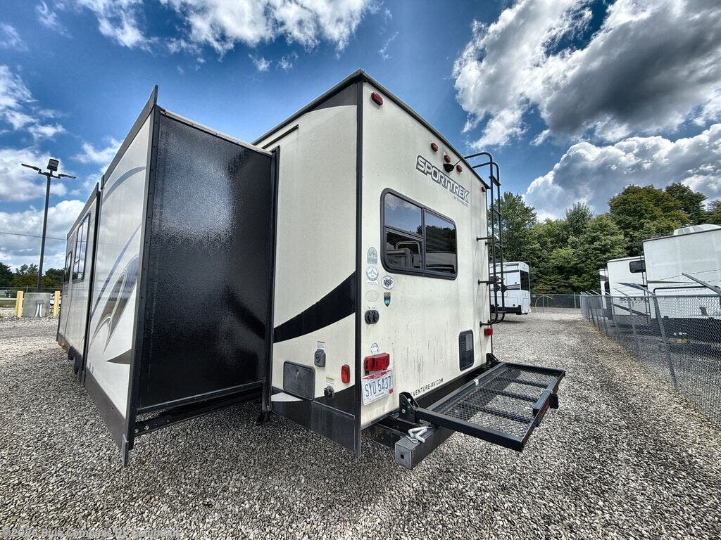 Used 2019 Venture RV SportTrek 320VIK available in Delaware, Ohio