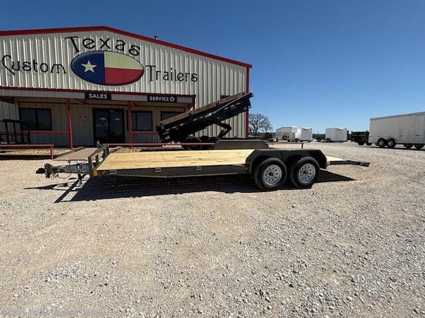 New 2025 East Texas Trailers 83&quot; X 20&apos; LIGHT DUTY CAR HAULER/EQ 7K available in Decatur, Texas