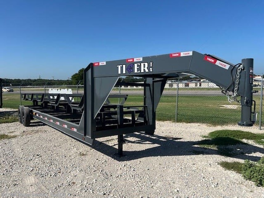 New 2025 Tiger Trailers  BP Hay Buggy 5 Bale 14K available in Decatur, Texas