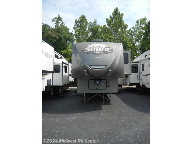 2016 Palomino Sabre 312RKDS - Used Fifth Wheel For Sale by Midwest RV Center in St Louis, Missouri