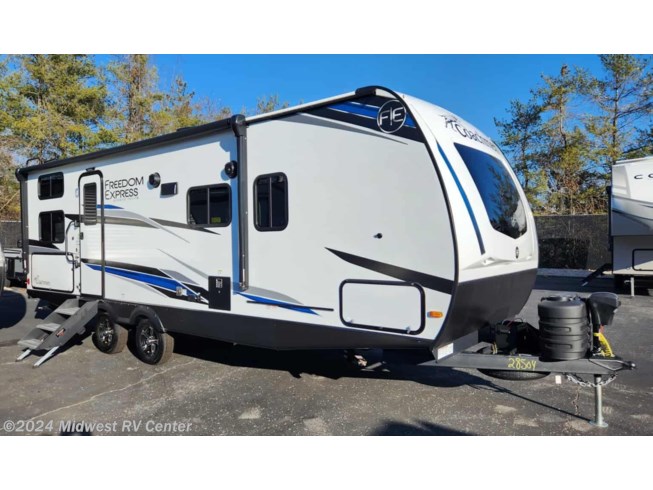 New 2024 Coachmen Freedom Express 258BHS available in St Louis, Missouri