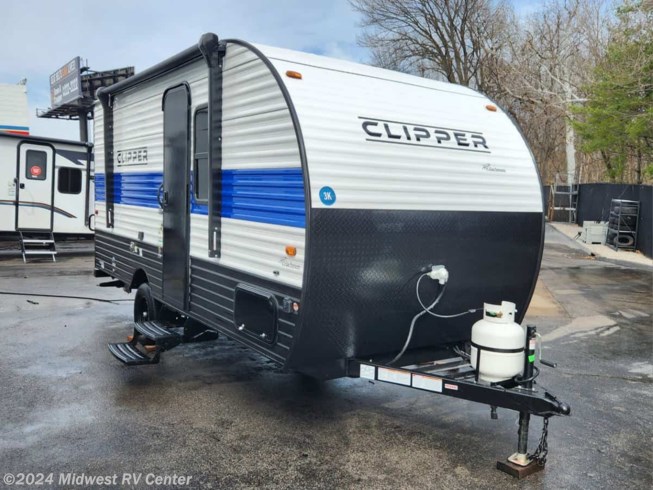 New 2024 Coachmen Clipper 17CFQ available in St Louis, Missouri