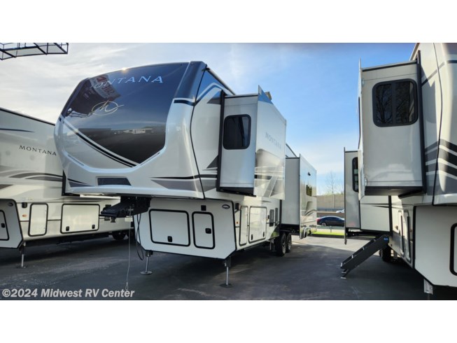 2024 Montana 3123RL by Keystone from Midwest RV Center in St Louis, Missouri