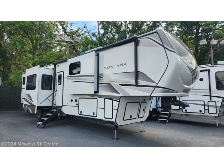 New 2025 Keystone Montana 3901RK available in St Louis, Missouri