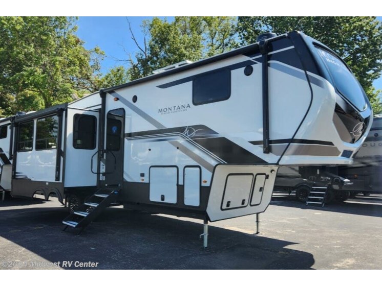 New 2025 Keystone Montana High Country 295RL available in St Louis, Missouri