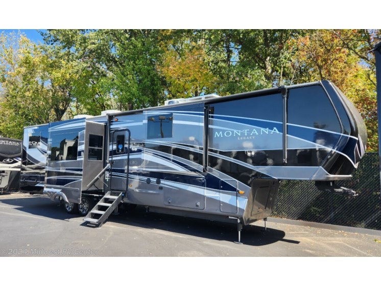 New 2025 Keystone Montana 3901RK available in St Louis, Missouri