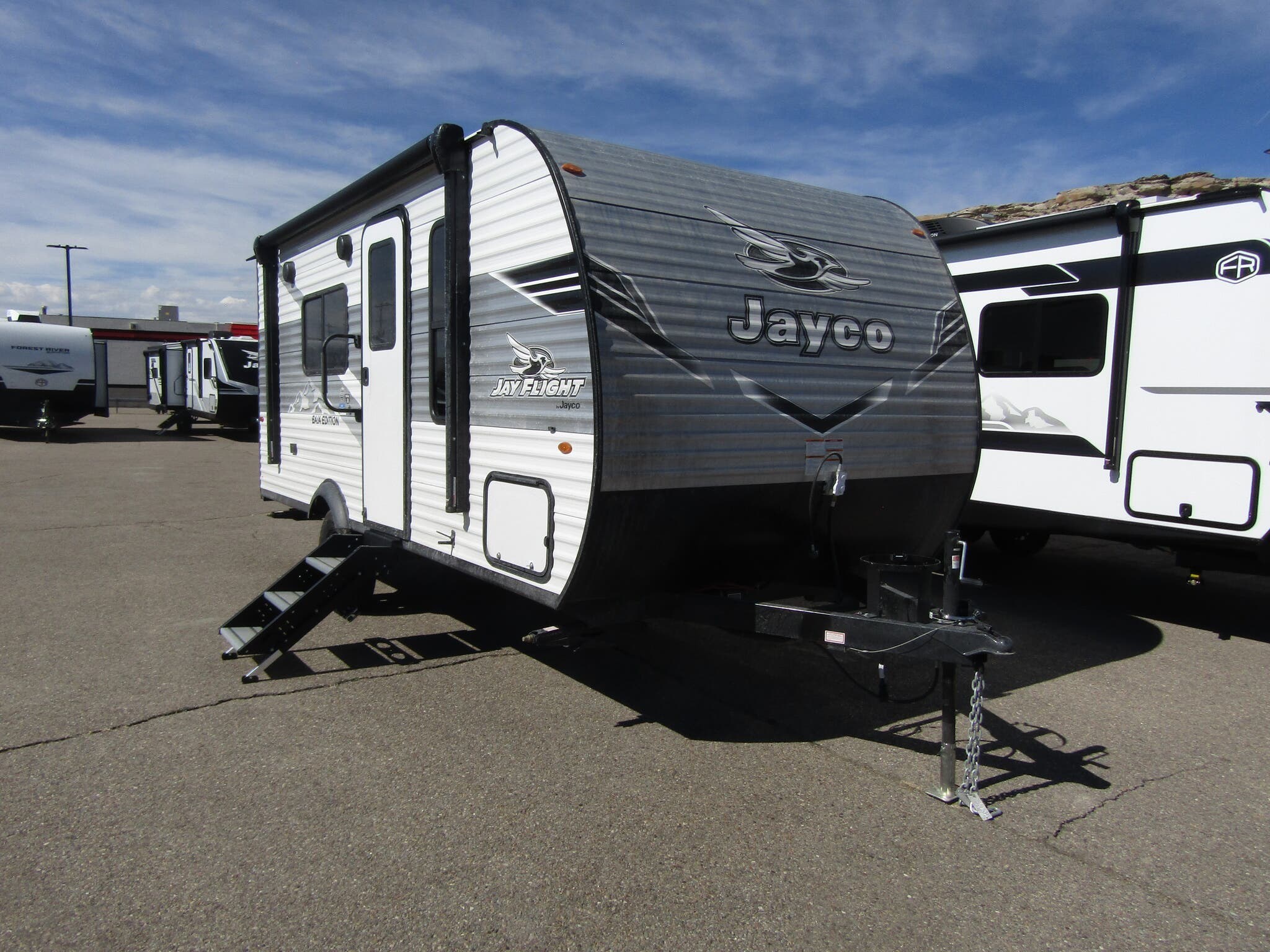 2025 Jayco Jay Flight SLX 8 175FQW - New Travel Trailer For Sale by First Choice RVs in Rock Springs, Wyoming features CO Detector, Toilet, Refrigerator, Air Conditioning, Water Heater