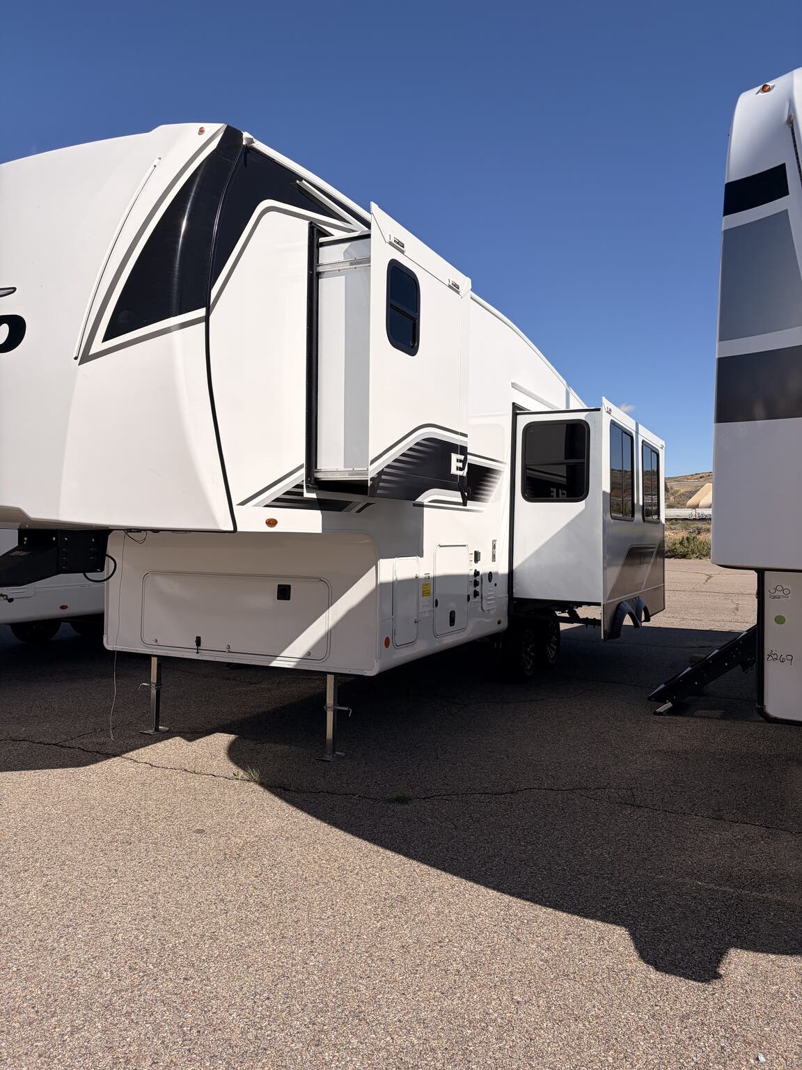 2026 Eagle SLE 28RKS by Jayco from First Choice RVs in Rock Springs, Wyoming