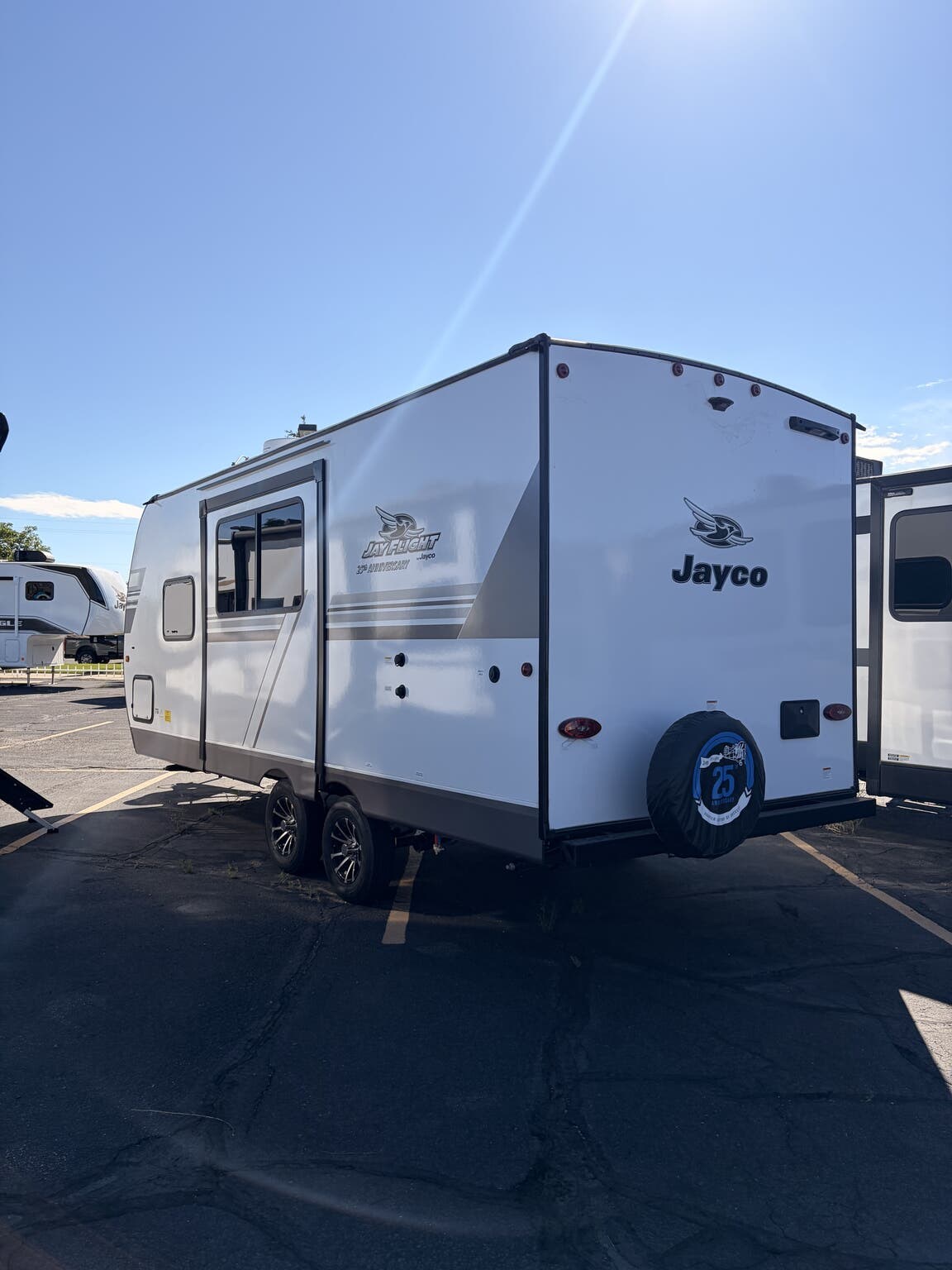 Stock Image for 2027 Jayco 200MKSW (options and colors may vary)