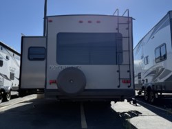 2015 Rockwood Signature Ultra Lite 8314BSS by Forest River from First Choice RVs in Rock Springs, Wyoming