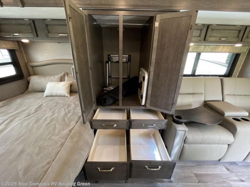 2023 Jayco Melbourne 24L RV for Sale in Bowling Green, KY 42101