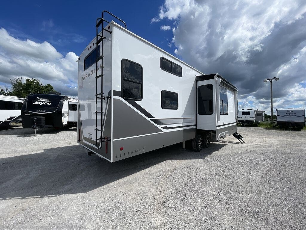 New 2025 Alliance RV Paradigm 395DS available in Bowling Green, Kentucky
