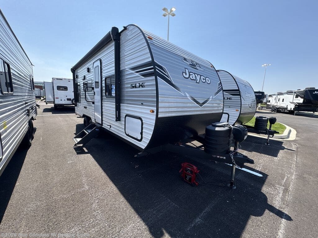 New 2026 Jayco Jay Flight SLX 210QB available in Bowling Green, Kentucky