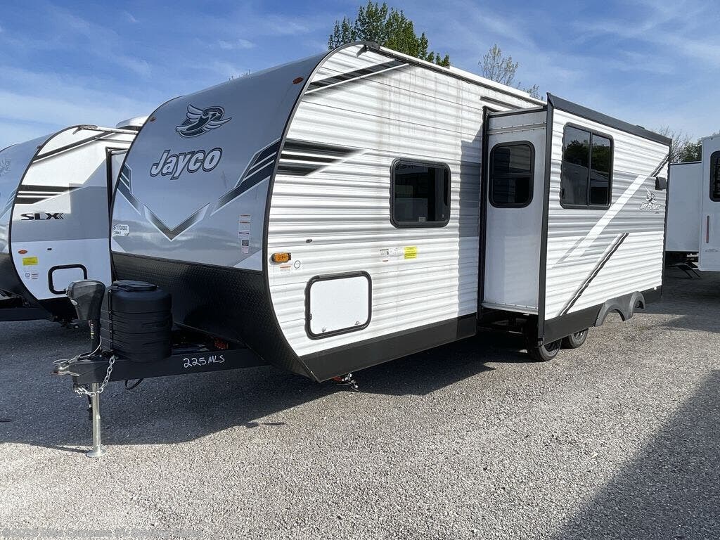 New 2025 Jayco Jay Flight SLX 225MLS available in Bowling Green, Kentucky