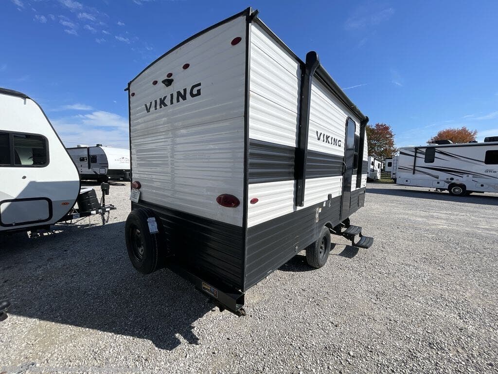 2024 Viking Saga 17SFQ by Forest River from Blue Compass RV Bowling Green in Bowling Green, Kentucky