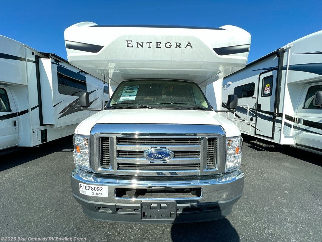 2023 Hurricane 29M by Thor Motor Coach from Blue Compass RV Bowling Green in Bowling Green, Kentucky