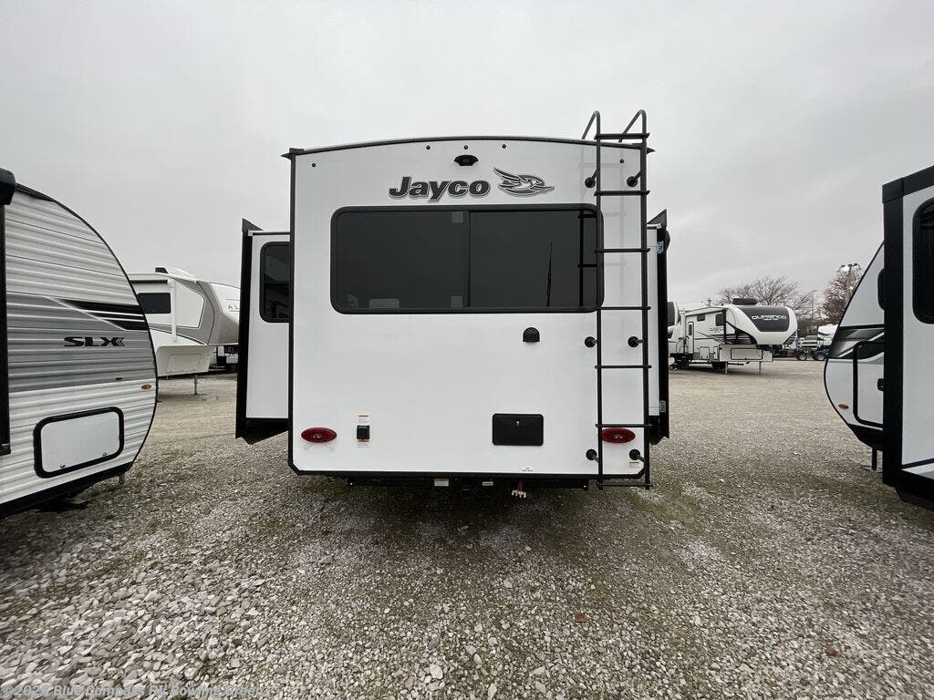 2026 Jay Feather 27MK by Jayco from Blue Compass RV Bowling Green in Bowling Green, Kentucky