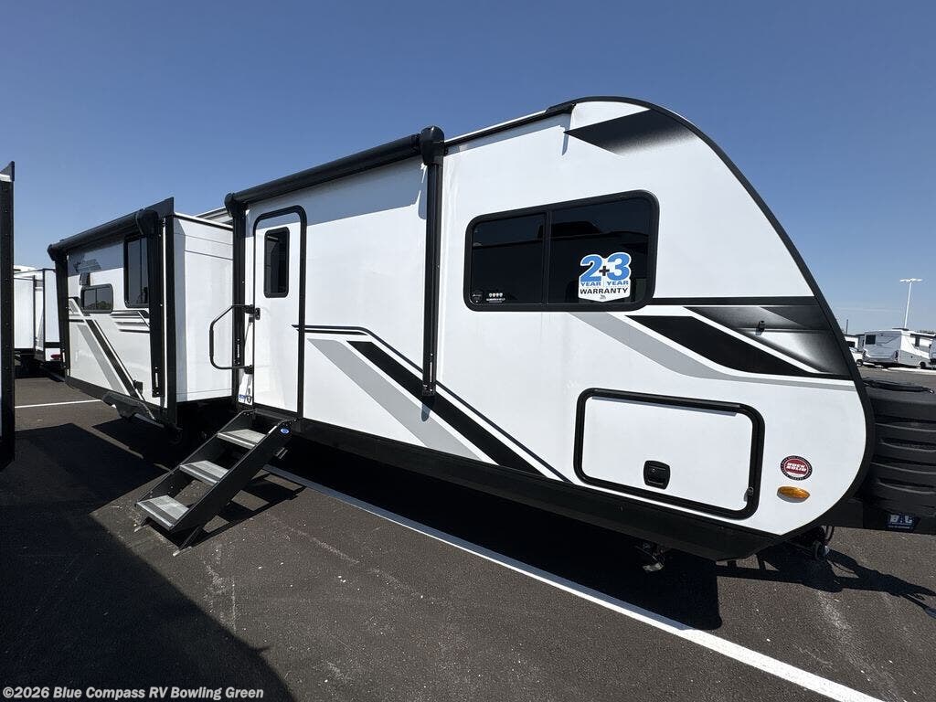 2026 Jay Feather 27MK by Jayco from Blue Compass RV Bowling Green in Bowling Green, Kentucky