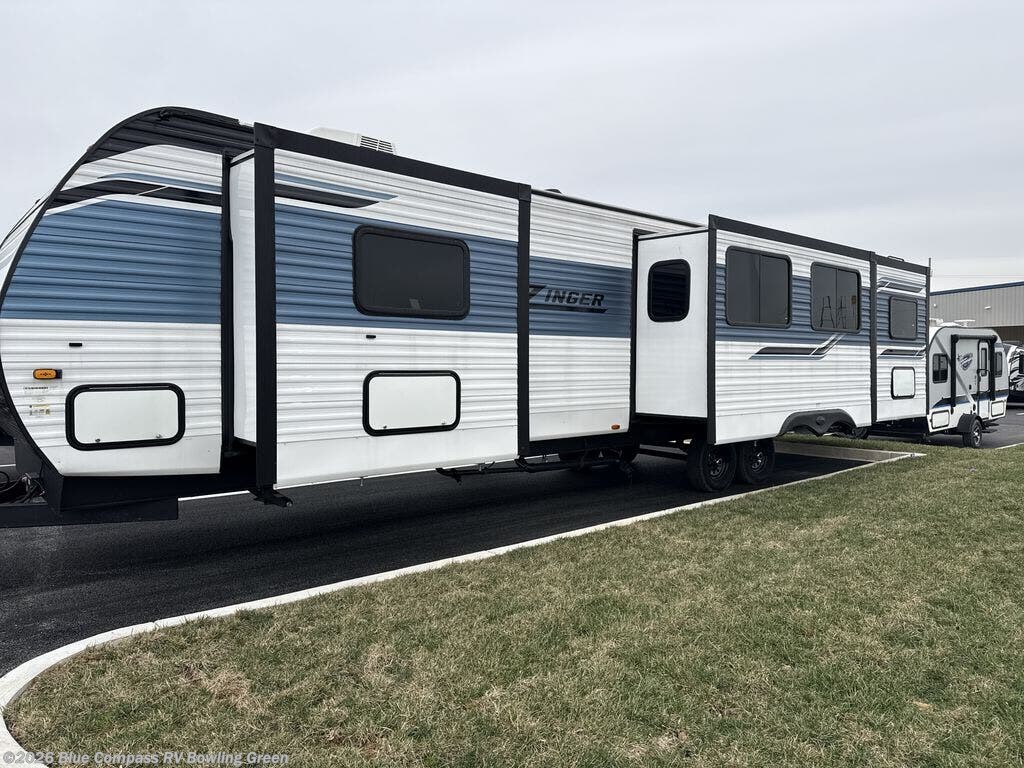 2023 Zinger 390DB by CrossRoads from Blue Compass RV Bowling Green in Bowling Green, Kentucky