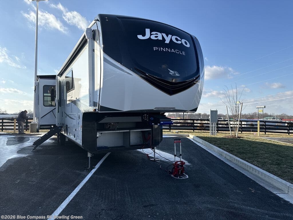 New 2026 Jayco Pinnacle 36FBTS available in Bowling Green, Kentucky