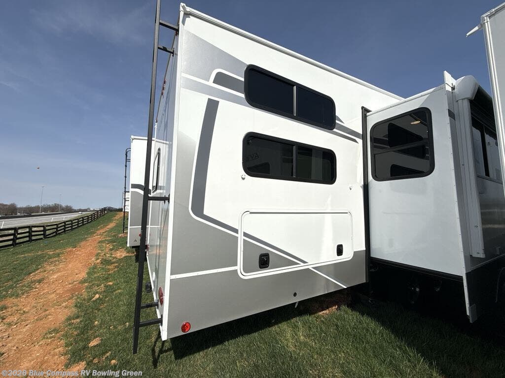 2026 Avenue All-Access 30BH by Alliance RV from Blue Compass RV Bowling Green in Bowling Green, Kentucky