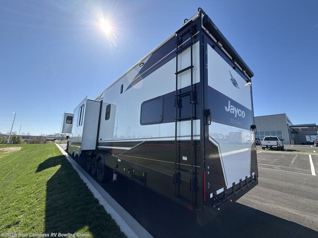 New 2026 Jayco Seismic 395 available in Bowling Green, Kentucky