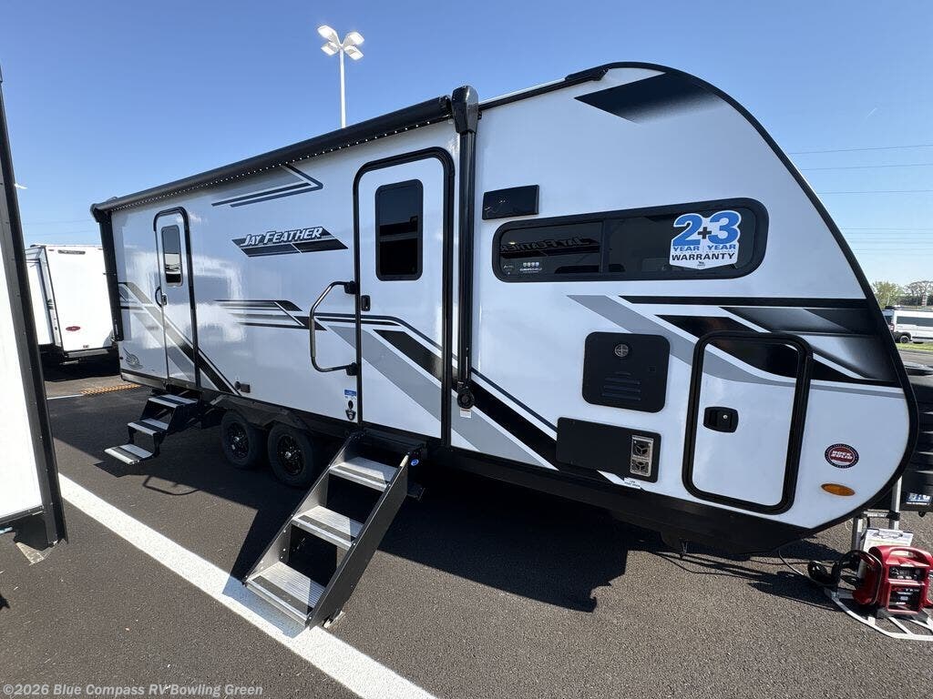 2026 Jay Feather 24FK by Jayco from Blue Compass RV Bowling Green in Bowling Green, Kentucky