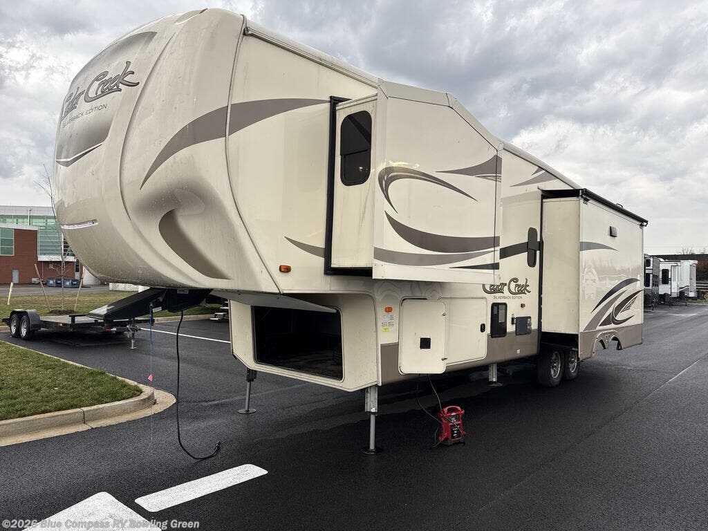 Used 2017 Forest River Cedar Creek Silverback 33IK available in Bowling Green, Kentucky