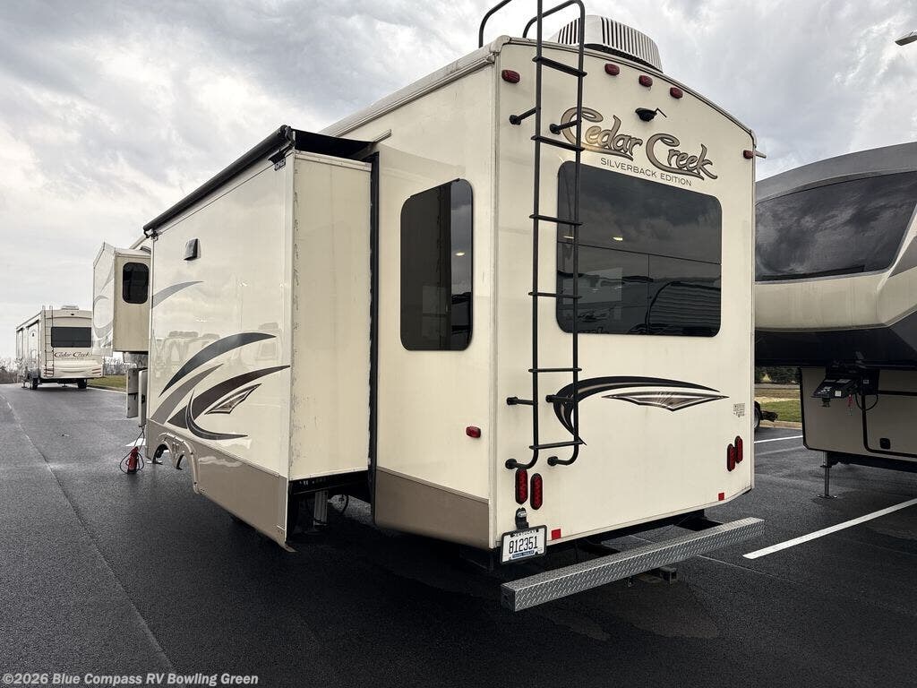 2017 Cedar Creek Silverback 33IK by Forest River from Blue Compass RV Bowling Green in Bowling Green, Kentucky