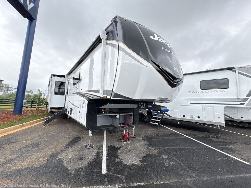 2026 Pinnacle 38FBRK by Jayco from Blue Compass RV Bowling Green in Bowling Green, Kentucky