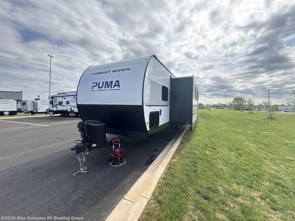 2026 Puma Tracks 302BHS by Forest River from Blue Compass RV Bowling Green in Bowling Green, Kentucky
