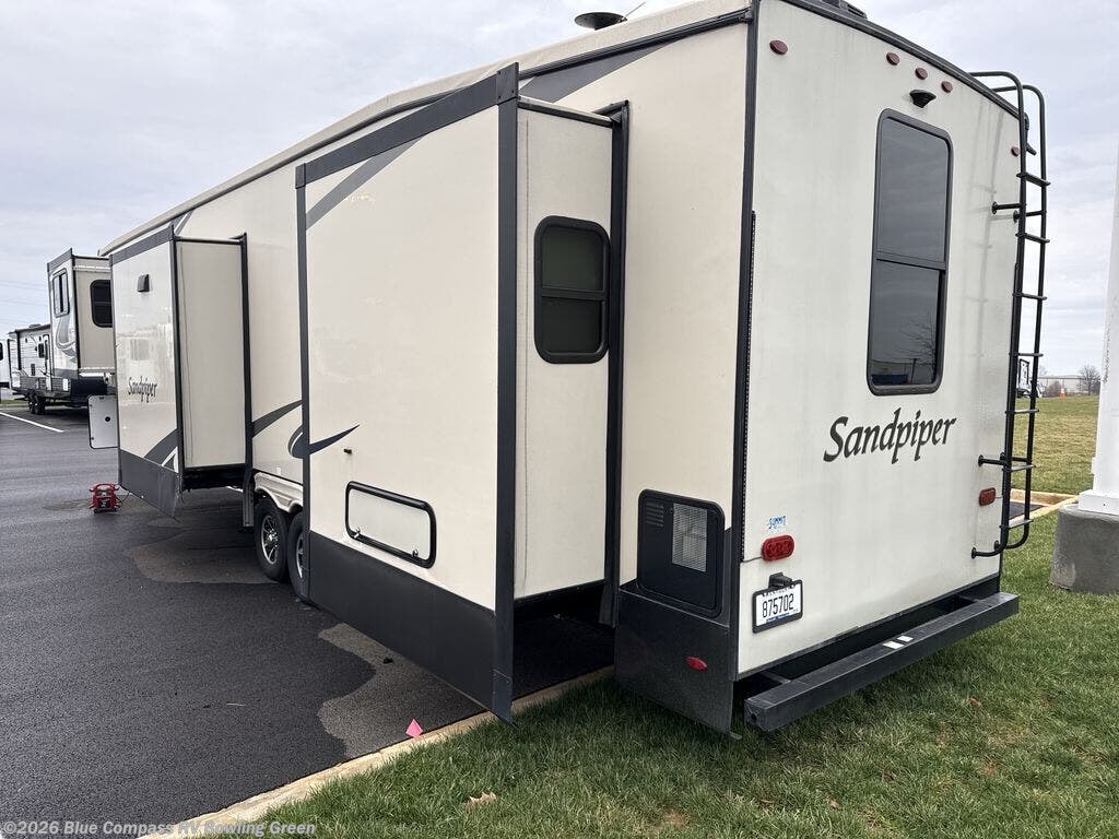 2020 Sandpiper 379FLOK by Forest River from Blue Compass RV Bowling Green in Bowling Green, Kentucky