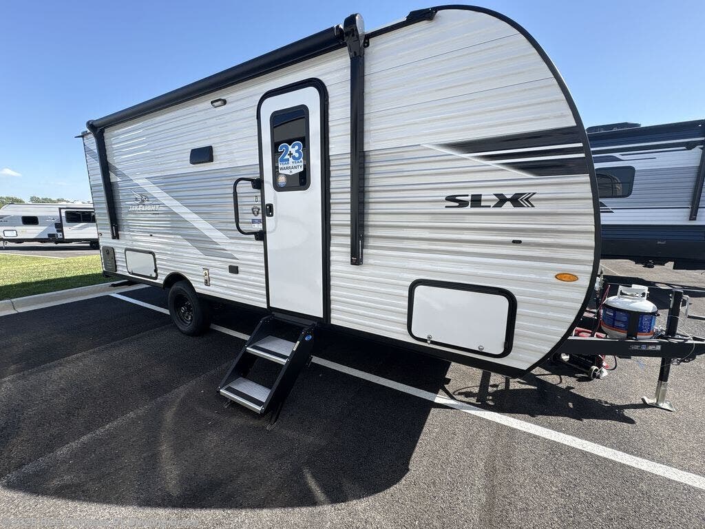 2026 Jay Flight SLX 197MB by Jayco from Blue Compass RV Bowling Green in Bowling Green, Kentucky