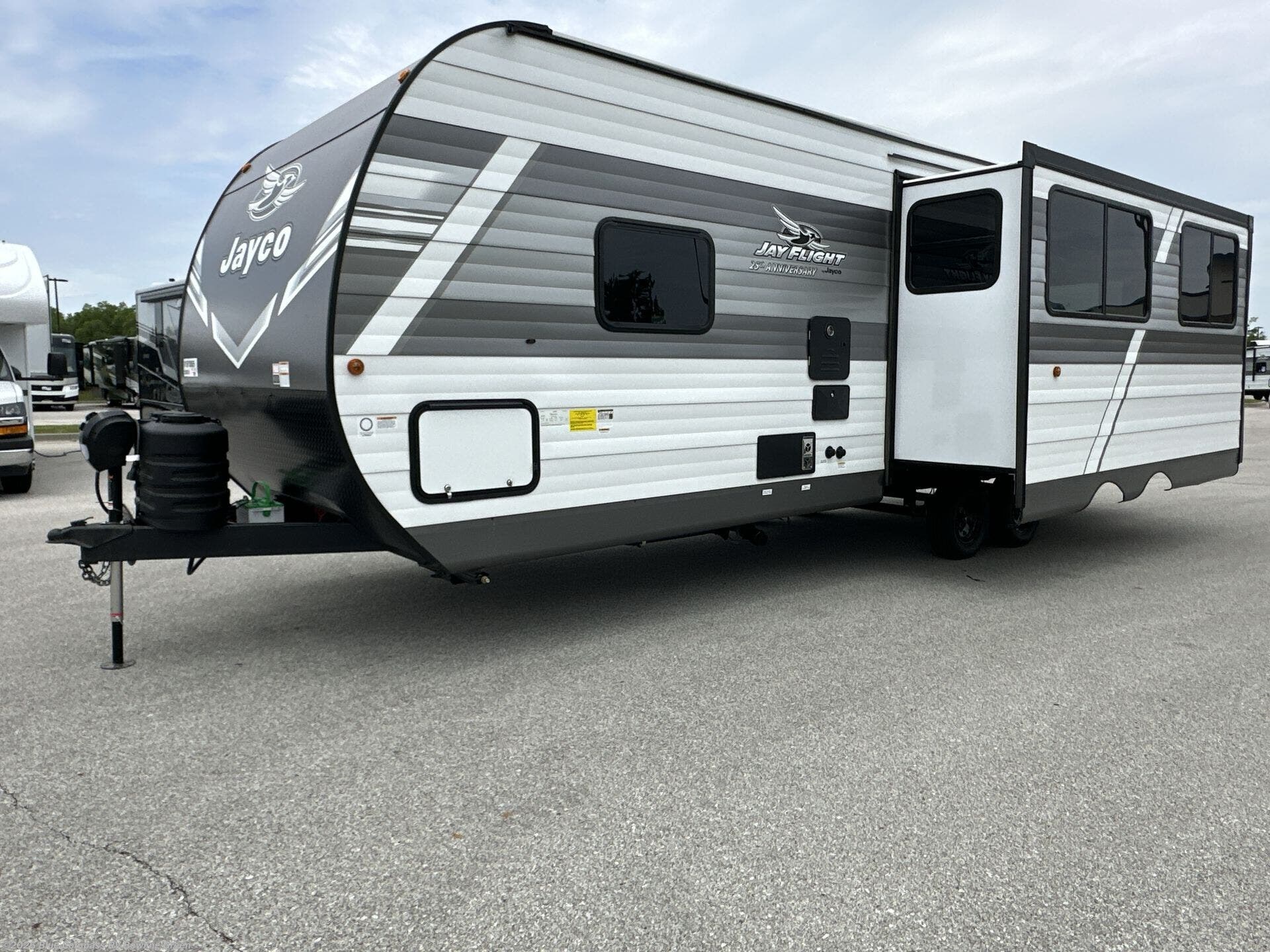 New 2027 Jayco Jay Flight SLX 262RLS available in Bowling Green, Kentucky