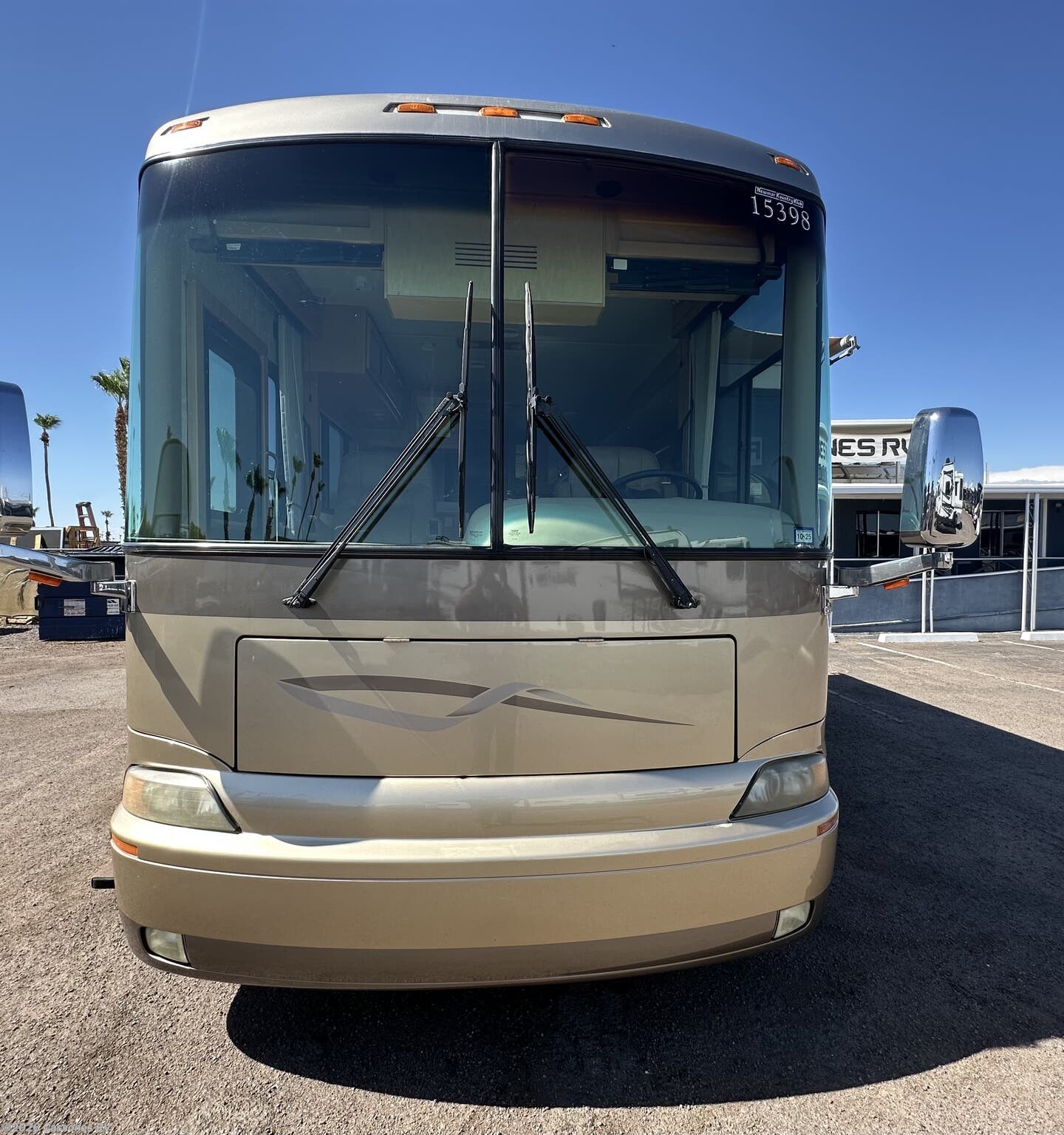 2004 Newmar Dutch Star 4010 - Used Diesel Pusher For Sale by Cassones RV in Mesa, Arizona features Microwave, Battery Charger, CO Detector, Shower, Refrigerator