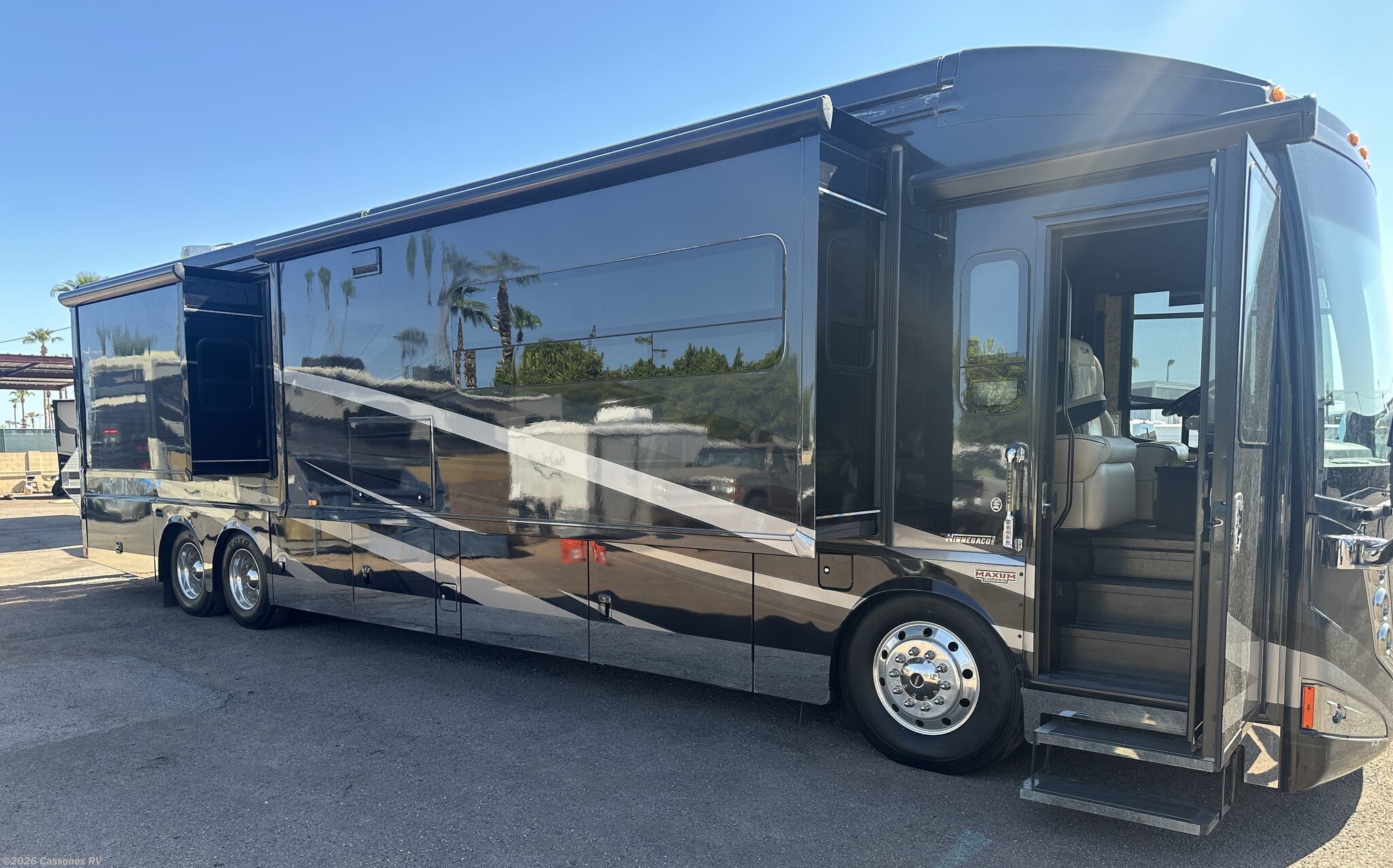 New 2015 Winnebago Grand Tour 42QL available in Mesa, Arizona