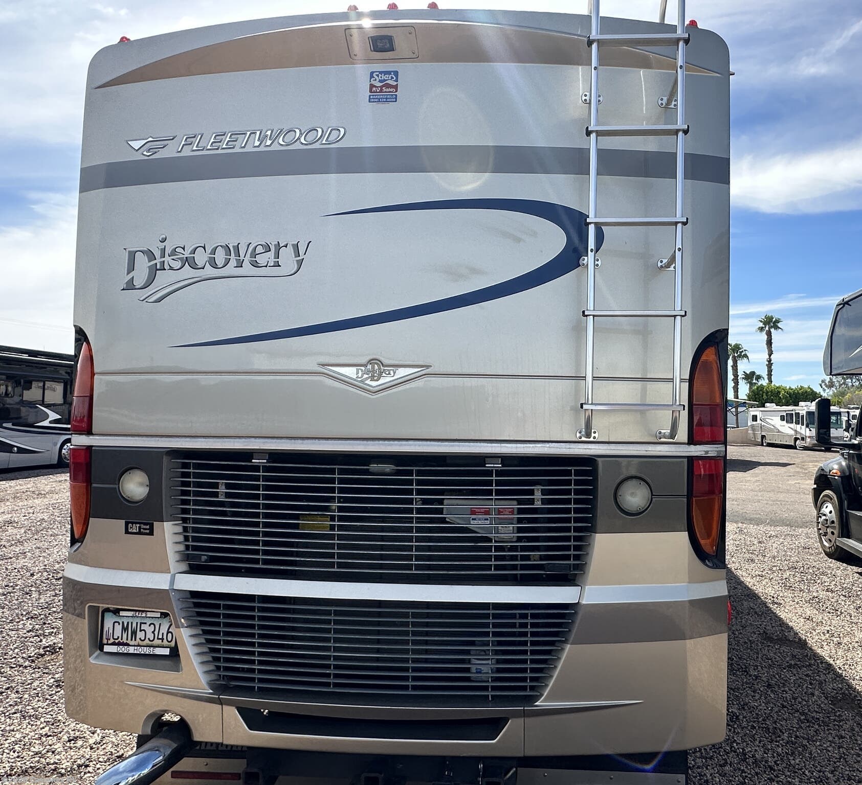 Used 2005 Fleetwood Discovery 39L available in Mesa, Arizona