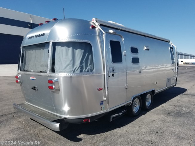 2015 Airstream International Signature 25FB RV for Sale in Las Vegas ...