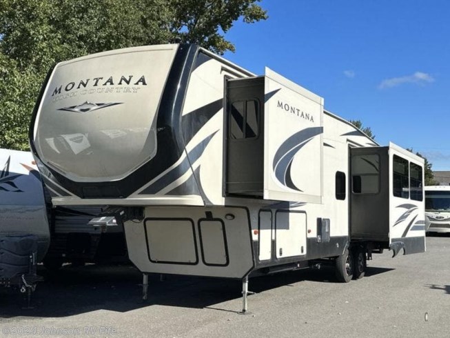 2018 Montana High Country 320MK by Keystone from Johnson RV Fife in Fife, Washington