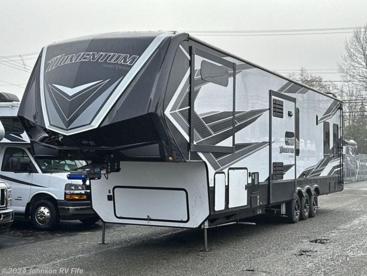 Used 2022 Grand Design Momentum 397THS available in Fife, Washington