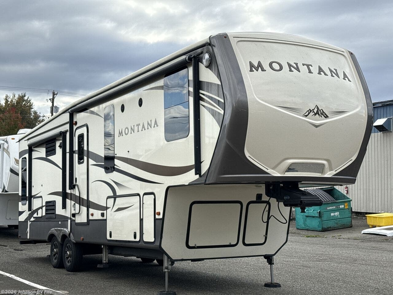 2018 Montana 3160RL by Keystone from Johnson RV Fife in Fife, Washington