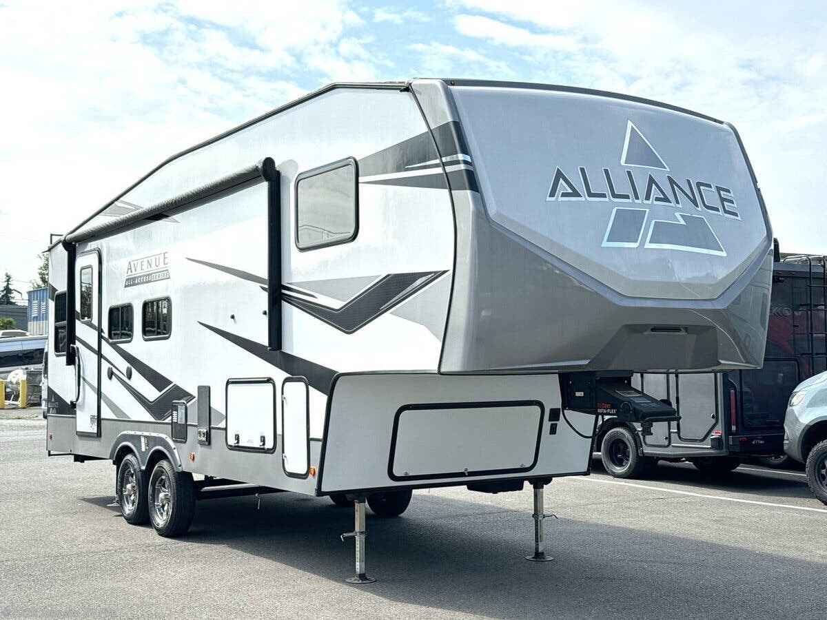 2023 Alliance RV Avenue All Access 26RD - Used Fifth Wheel For Sale by Johnson RV Fife in Fife, Washington