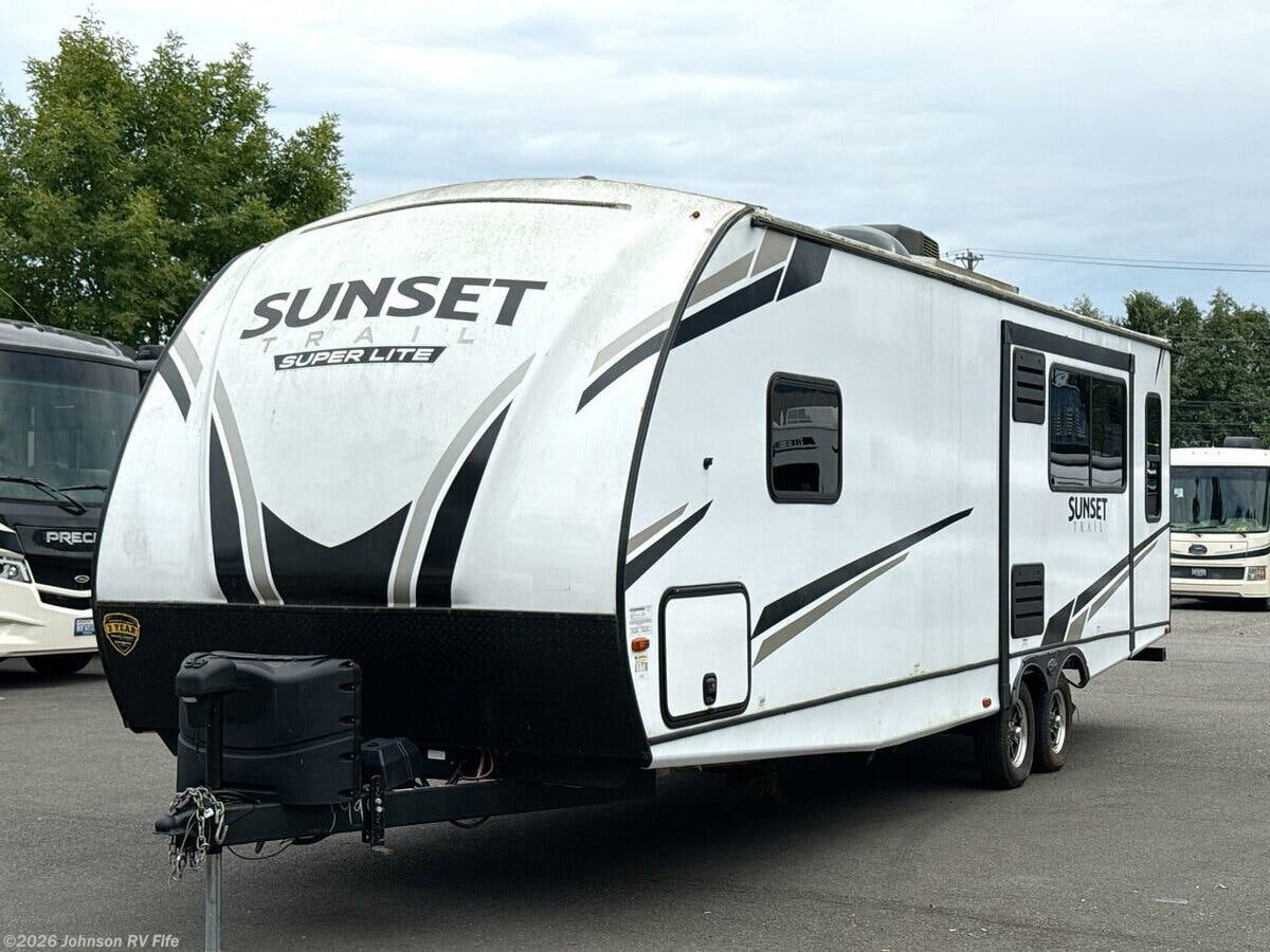 Used 2022 CrossRoads Sunset Trail Super Lite 268RL available in Fife, Washington