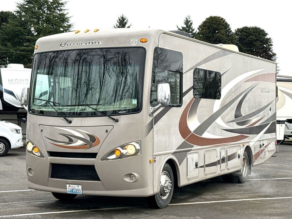 Used 2015 Thor Motor Coach Hurricane 27K available in Fife, Washington